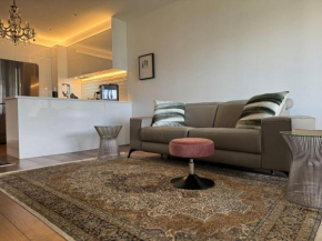 QV Viaduct Luxury w. Parking (1157)